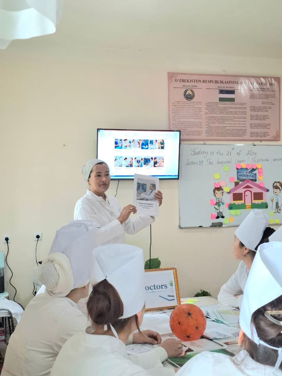 Sho'rchi Abu Ali ibn Sino nomidagi Jamoat salomatligi texnikumi Tibbiyotda xorijiy til fani yetakchi o'qituvchisi Jurayeva Sayyora ishtirokida ochiq dars o'tib berildi